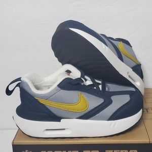 Nike Toddler Air Max DAWN - Size: Toddler size 8.0C & 9.0C - Brand New in Box